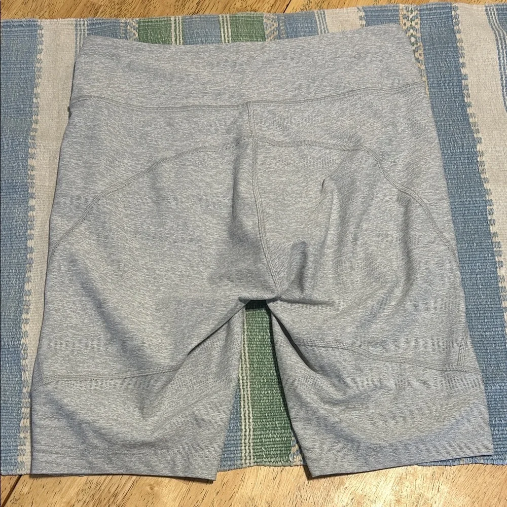 Outdoor Voices Dove High Waist Double Time 10” Shorts Size Large